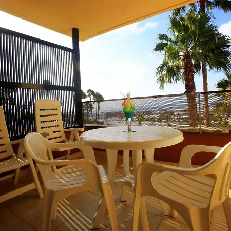 Ld With Pool, 500m From Playa Chicas Apartment