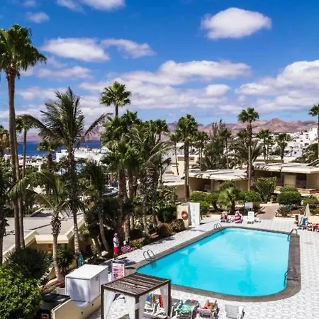 Ld With Pool, 500m From Playa Chicas Puerto del Carmen (Lanzarote)