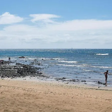 Ld With Pool, 500m From Playa Chicas Apartment *